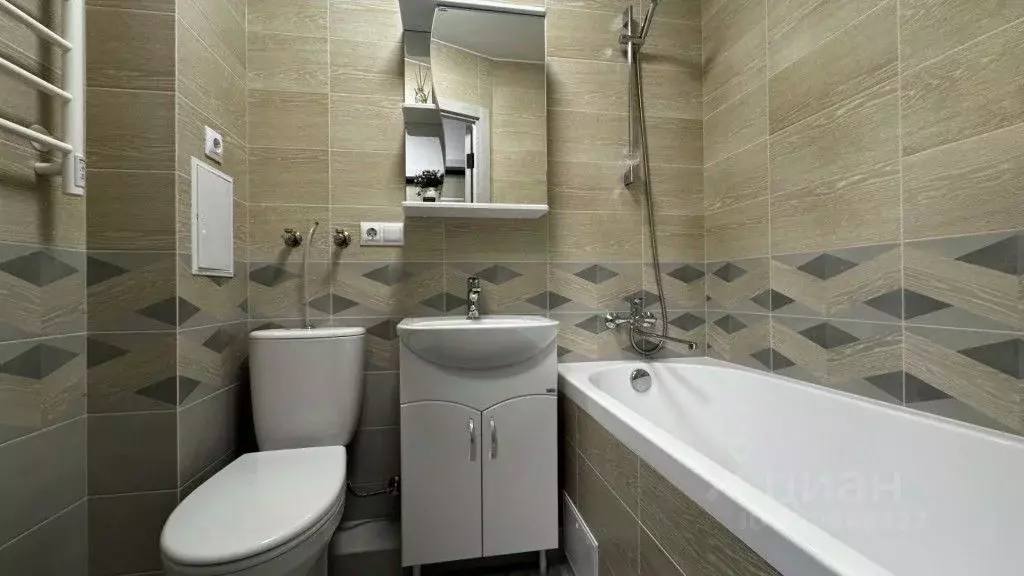 2-к кв. Саратовская область, Саратов проезд 1-й Тульский, 4а (40.0 м) - Фото 1