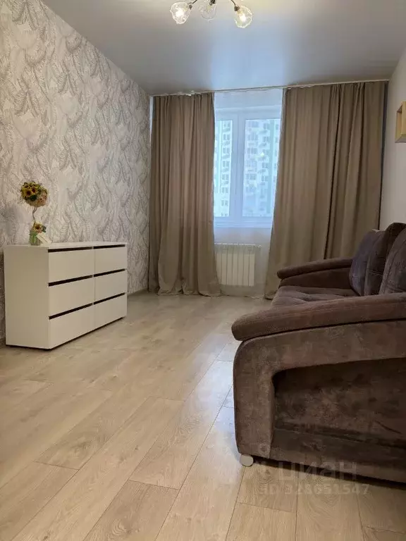 1-к кв. Тверская область, Тверь Оснабрюкская ул., 12к2 (38.3 м) - Фото 1