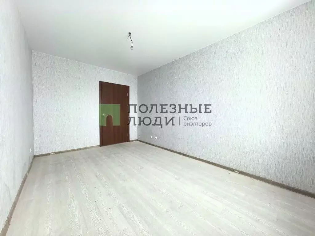2-к кв. Саратовская область, Саратов Брянская ул., 12 (54.0 м) - Фото 0