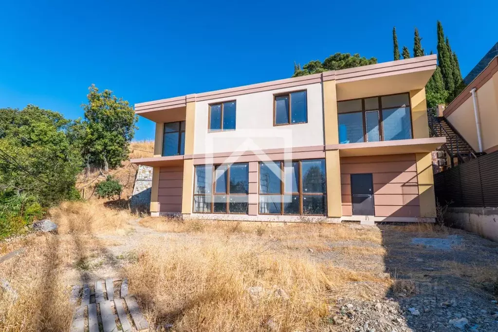 Дом в Крым, Ялта муниципальный округ, Восход пгт ул. Наташинская, 2К ... - Фото 1