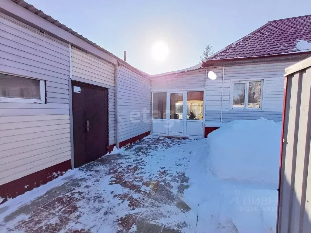 Дом в Кемеровская область, Ленинск-Кузнецкий Наклонная ул., 44 (80 м) - Фото 1
