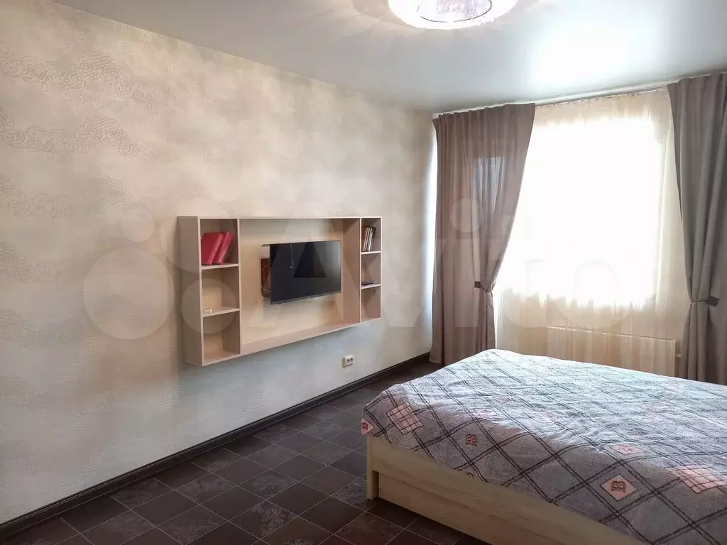 1-к. квартира, 47 м, 3/9 эт. - Фото 1