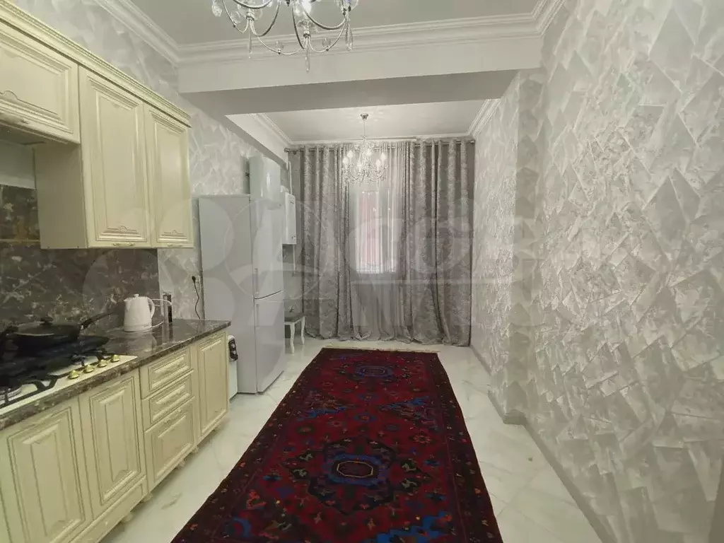 2-к. квартира, 50 м, 1/10 эт. - Фото 1