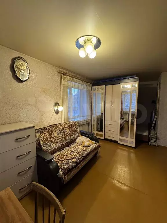 1-к. квартира, 30 м, 4/4 эт. - Фото 0