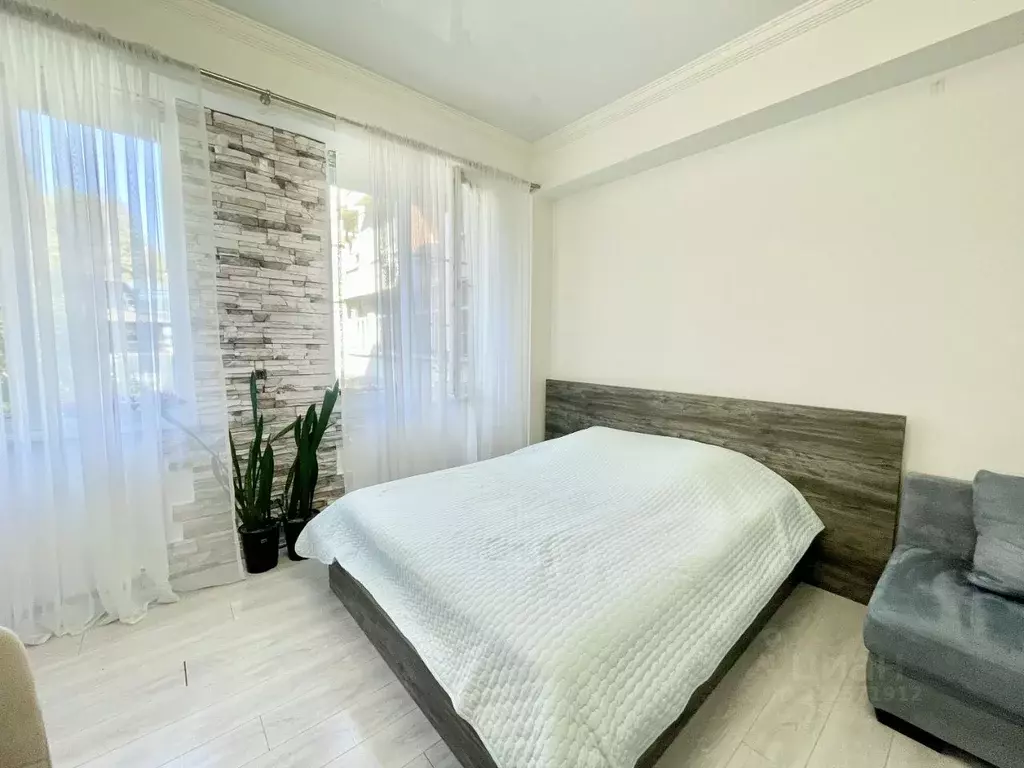 Студия Краснодарский край, Сочи ул. Камо, 80 (30.0 м) - Фото 2