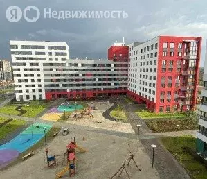 3-комнатная квартира: микрорайон Рощино, улица Александра Федоровича, ... - Фото 2