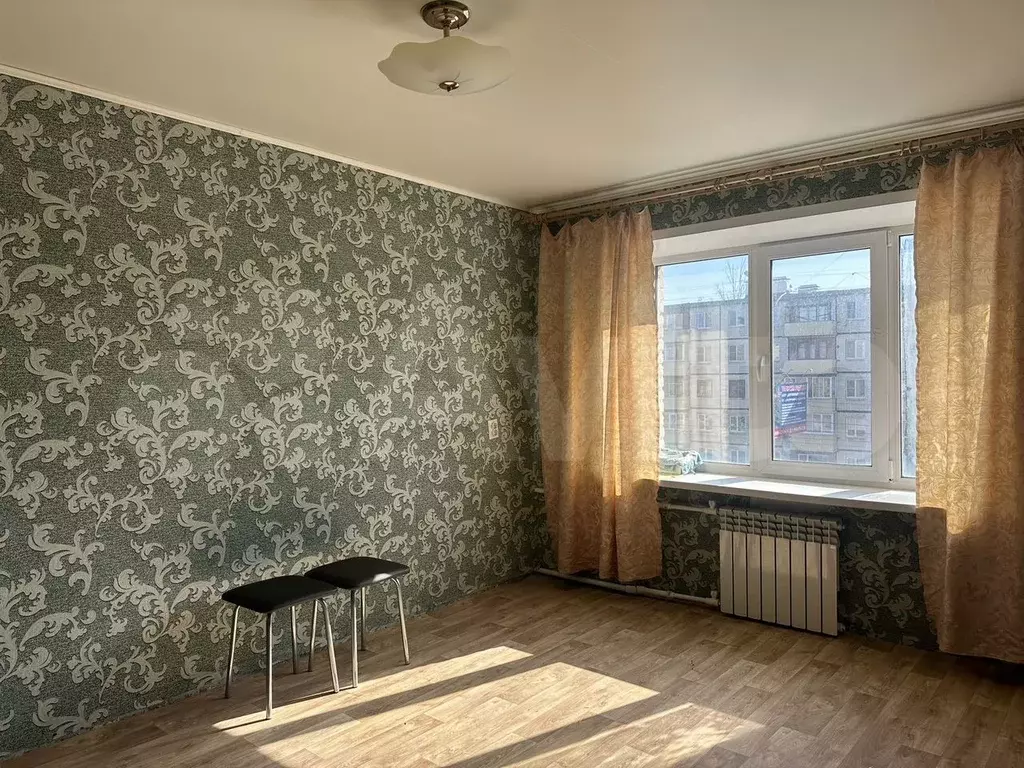 Комната 13,3 м в 9-к., 3/5 эт. - Фото 1