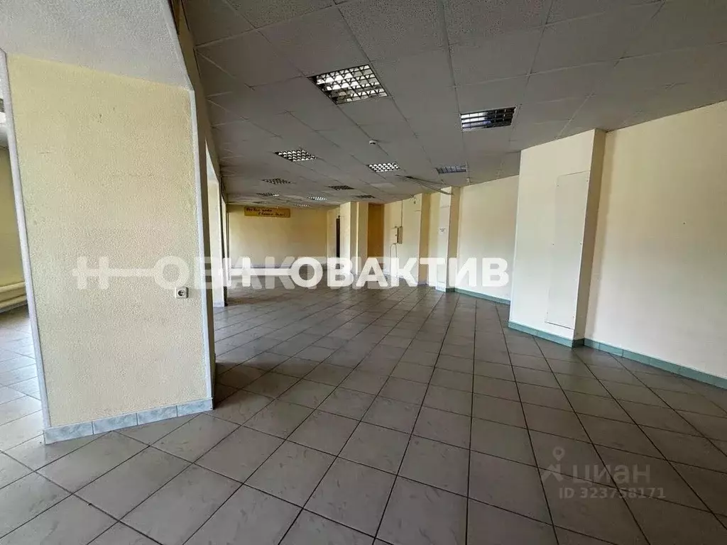 Помещение свободного назначения в Алтайский край, Славгород ул. 1-я ... - Фото 2