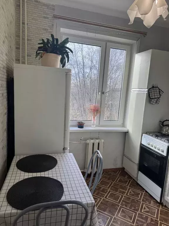 2-к кв. Московская область, Орехово-Зуево ул. Гагарина, 49 (43.0 м) - Фото 2