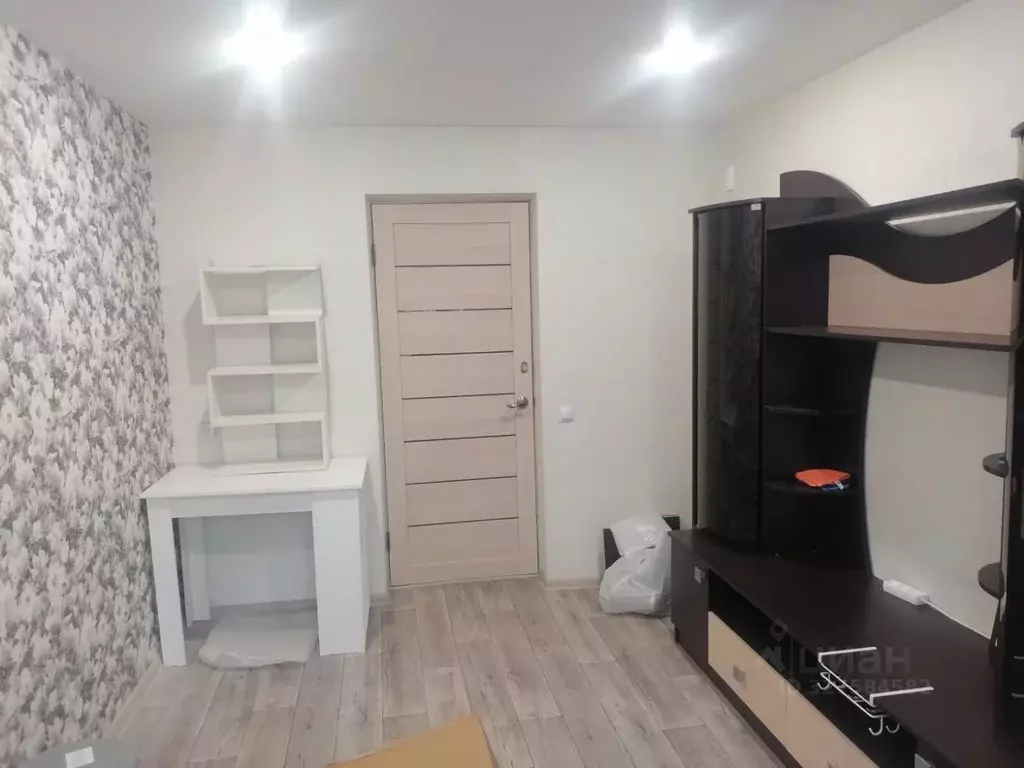 Комната Тульская область, Алексин ул. Героев Алексинцев, 8 (12.3 м) - Фото 1