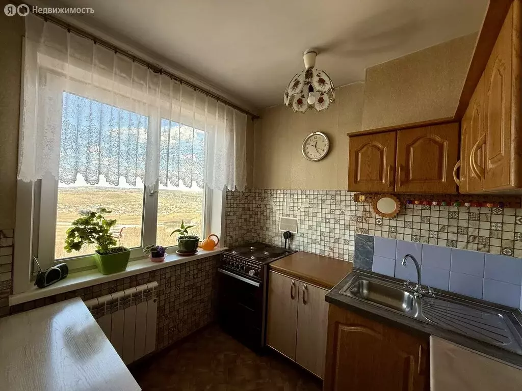 2-комнатная квартира: Иркутск, микрорайон Топкинский, 25 (41.5 м) - Фото 1