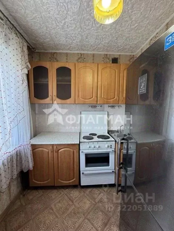 3-к кв. Иркутская область, Усолье-Сибирское ул. Толбухина, 66 (49.3 м) - Фото 1