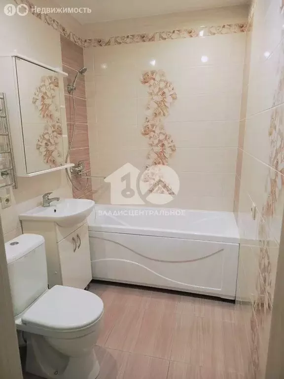 Квартира-студия: Новосибирск, улица Виталия Потылицына, 13 (40 м) - Фото 1