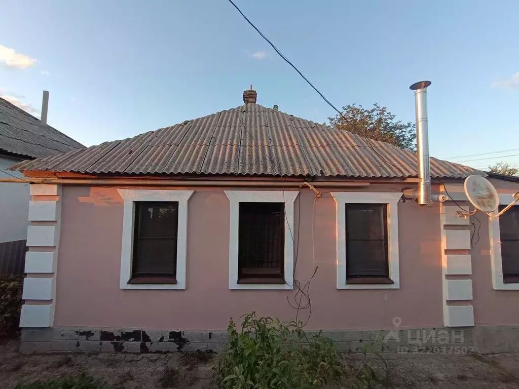 Дом в Ростовская область, Шахты Мелиховская ул., 45 (50 м) - Фото 1