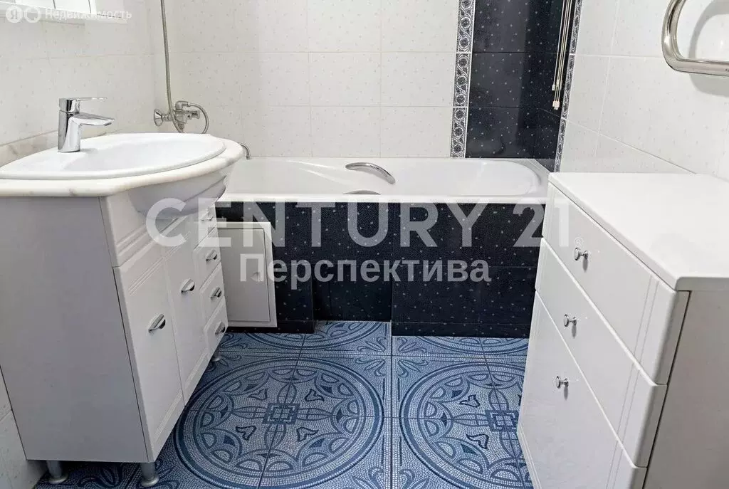 2-комнатная квартира: Жуковский, улица Гагарина, 83 (80 м) - Фото 1