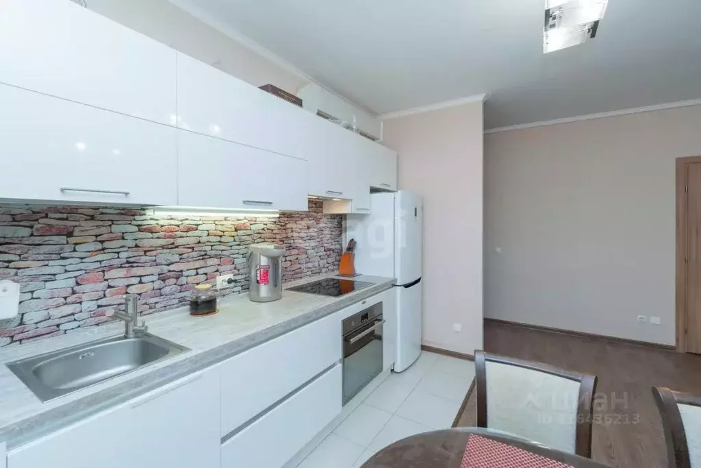 3-к кв. Пермский край, Пермь ул. Николая Островского, 93Д (68.7 м) - Фото 2