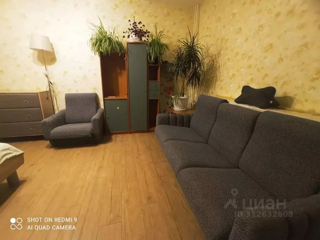 1-к кв. Свердловская область, Екатеринбург ул. Токарей, 40 (54.0 м) - Фото 0