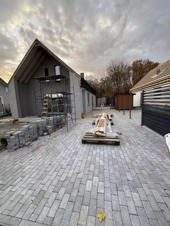 Дом в Калининградская область, Гурьевский муниципальный округ, пос. ... - Фото 1