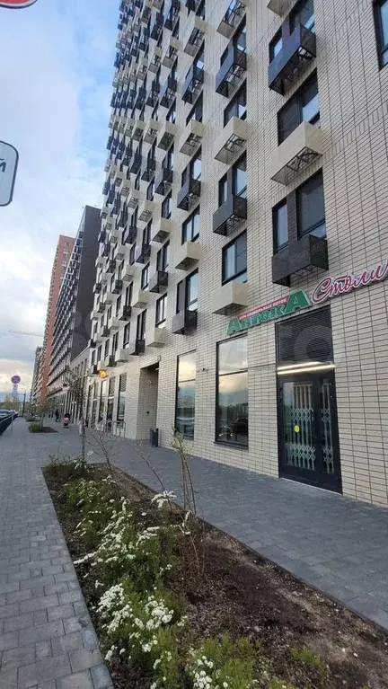 1-к. квартира, 35 м, 15/25 эт. - Фото 0