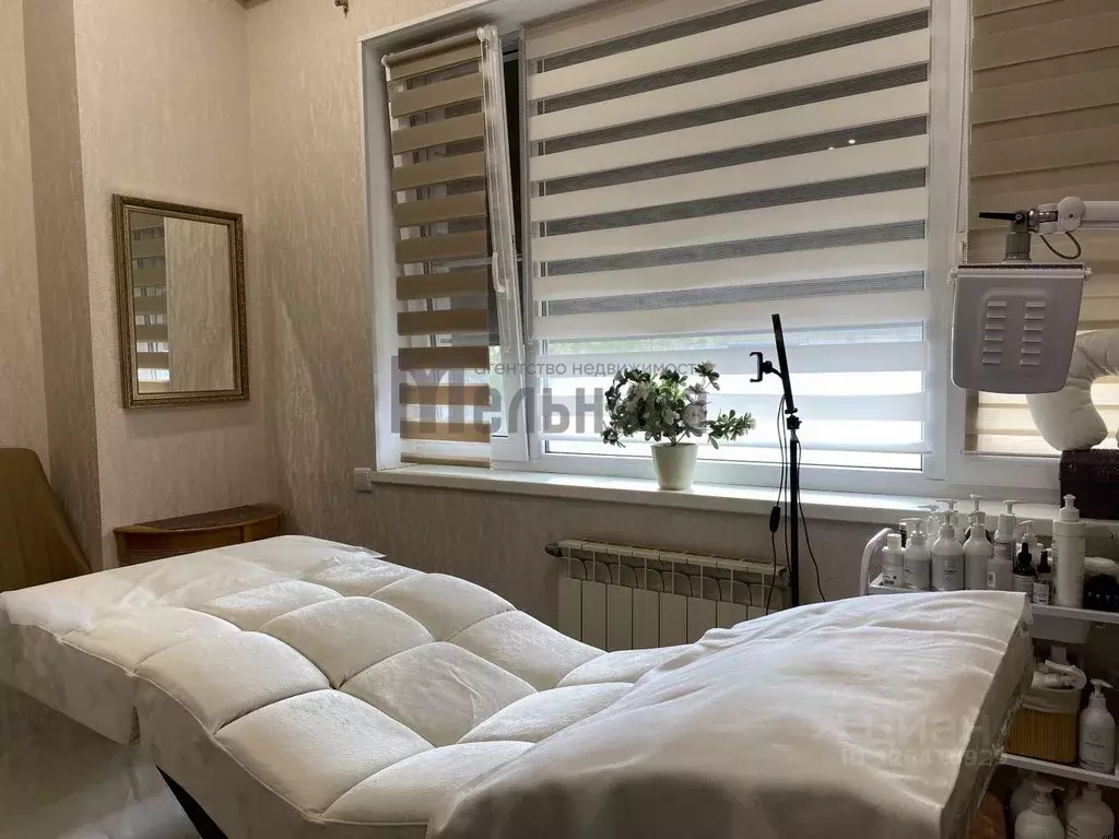 Помещение свободного назначения в Волгоградская область, Волгоград ул. ... - Фото 1