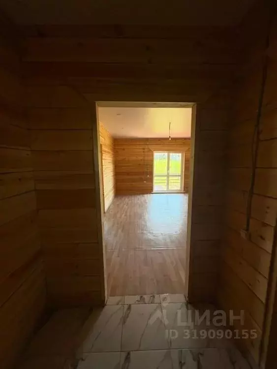 Дом в Иркутская область, Иркутский муниципальный округ, с. Урик ул. ... - Фото 1