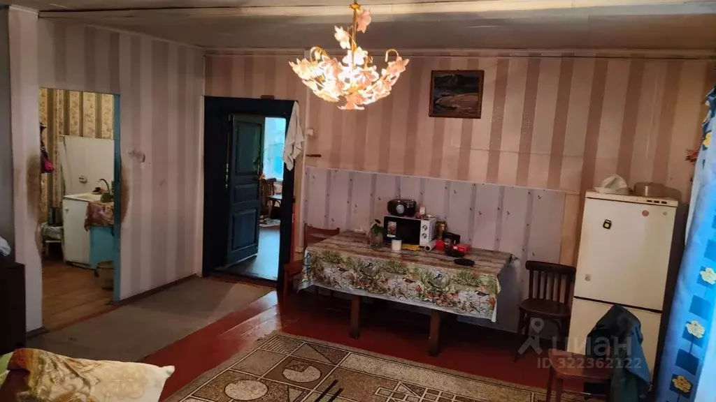 Дом в Смоленская область, Рославльский муниципальный округ, с. ... - Фото 2