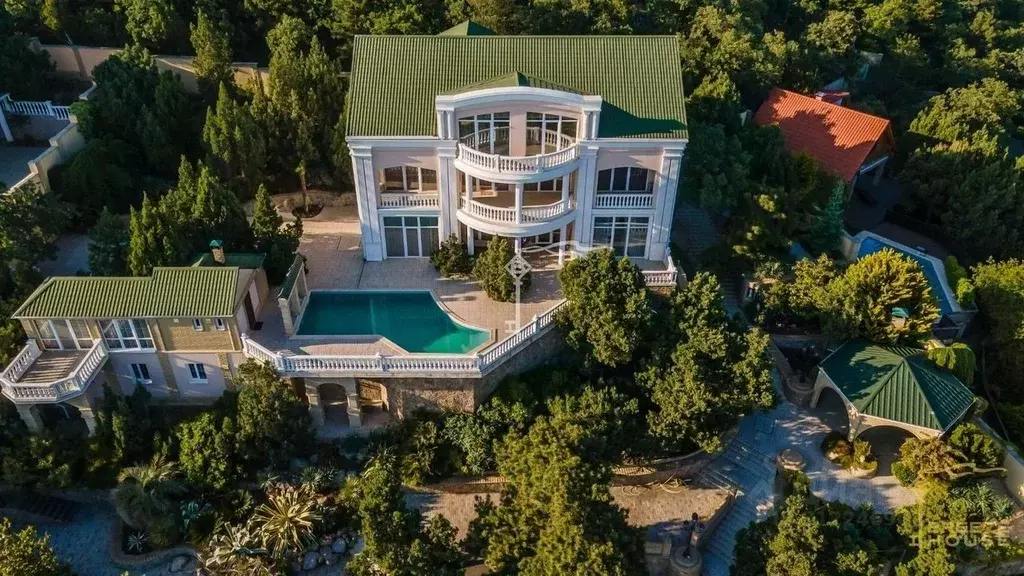 Дом в Крым, Ялта городской округ, Гаспра пгт ул. Лесная, 18Б (725 м) - Фото 1