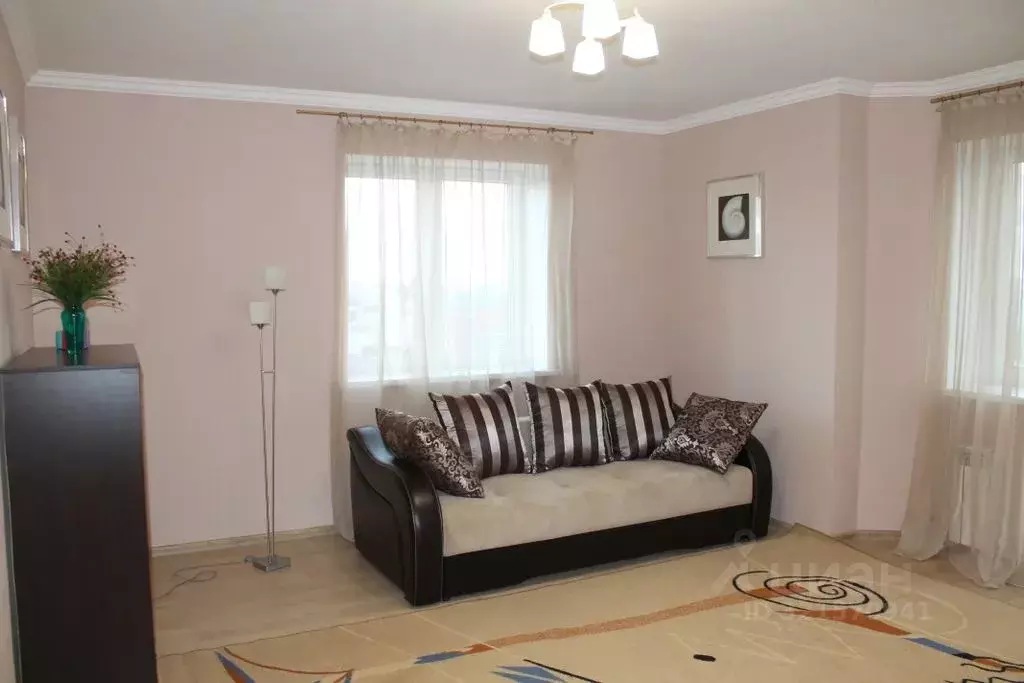 2-к кв. Тюменская область, Тюмень Первомайская ул., 50 (60.0 м) - Фото 2