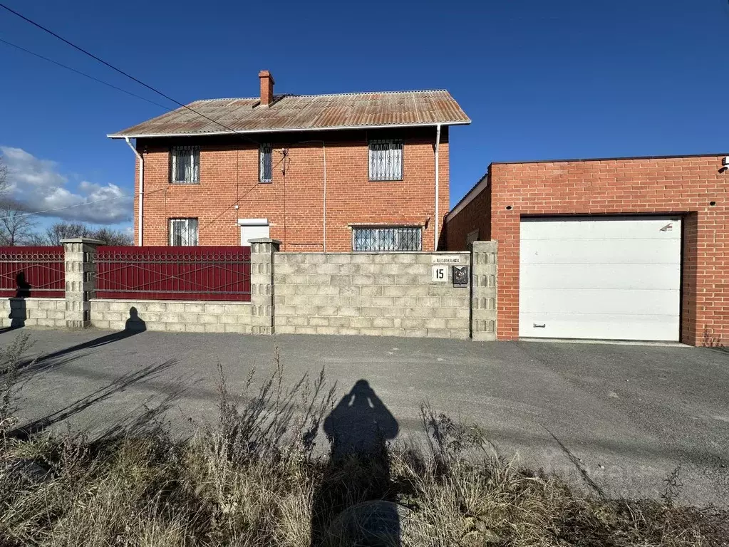 Дом в Челябинская область, Миасс Лесопильная ул., 15 (150 м) - Фото 1