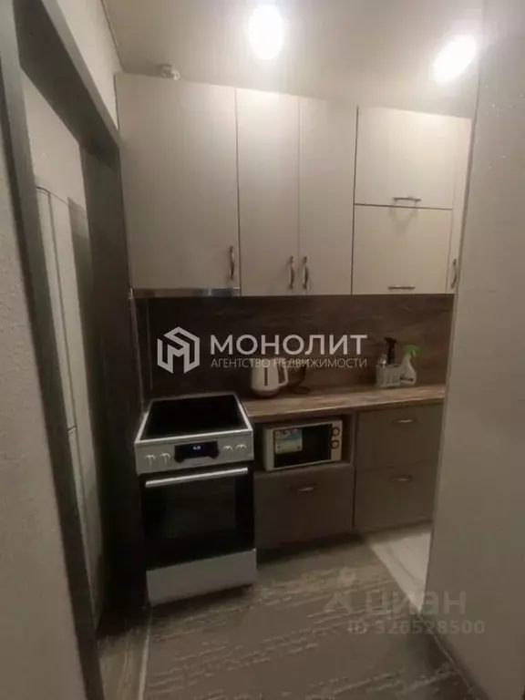 2-к кв. Белгородская область, Старый Оскол Макаренко мкр, 12 (43.0 м) - Фото 1