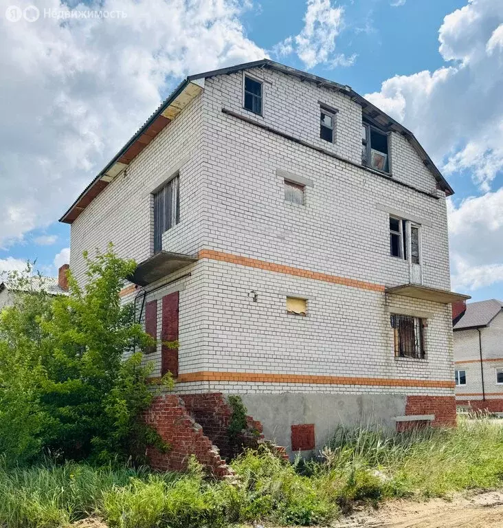 Дом в Волгоград, Дачная улица (340 м) - Фото 0