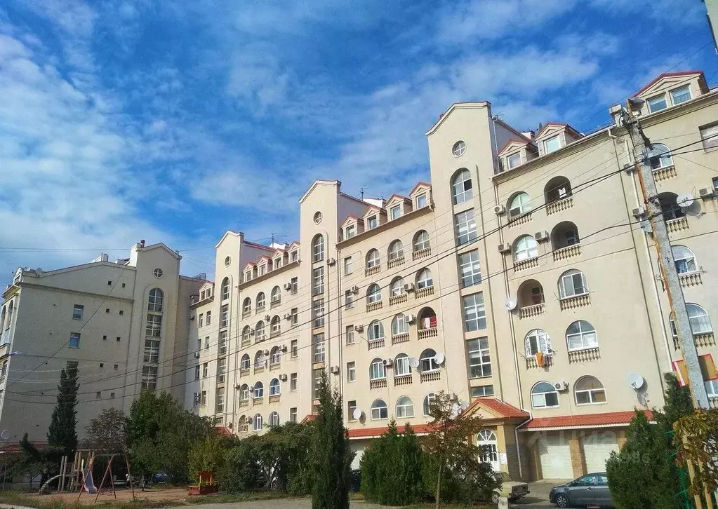 2-к кв. Севастополь просп. Героев Сталинграда, 63 (75.0 м) - Фото 1