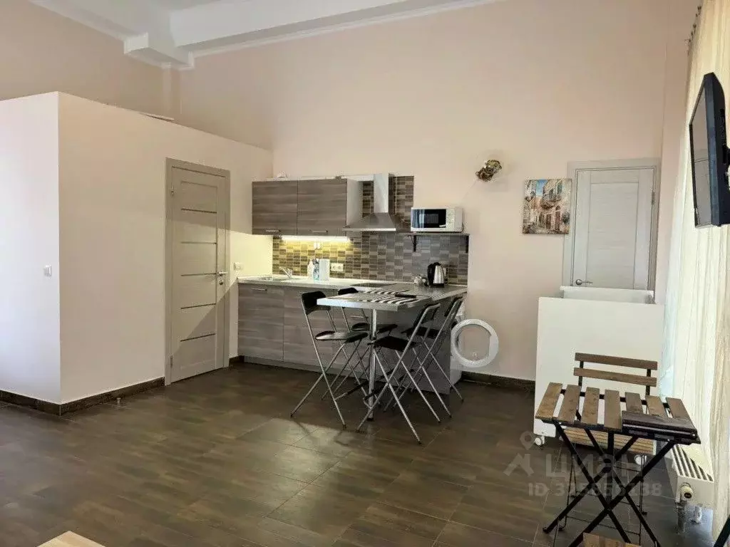 1-к кв. Краснодарский край, Геленджик Революционная ул., 47 (40.0 м) - Фото 1