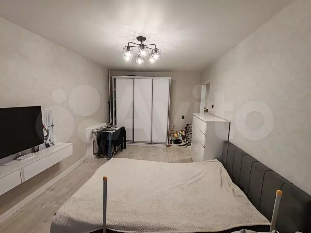 1-к. квартира, 32 м, 1/5 эт. - Фото 1
