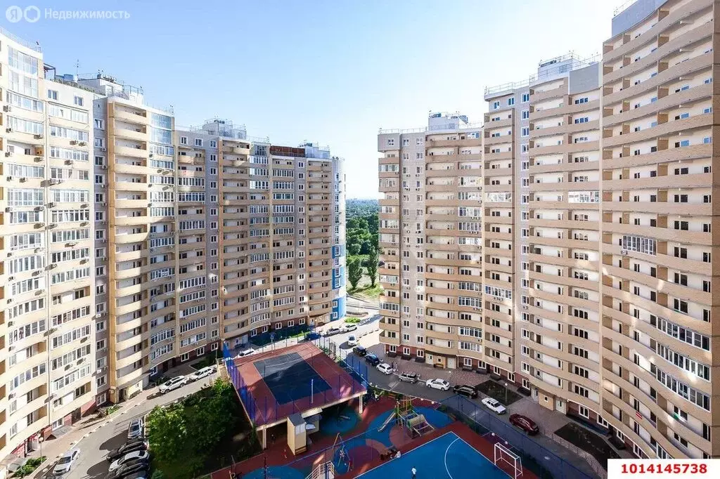 2-комнатная квартира: Краснодар, Старокубанская улица, 2/23к2 (57.6 м) - Фото 0