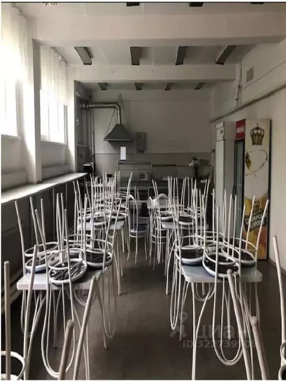 Помещение свободного назначения в Красноярский край, Лесосибирск ул. ... - Фото 1