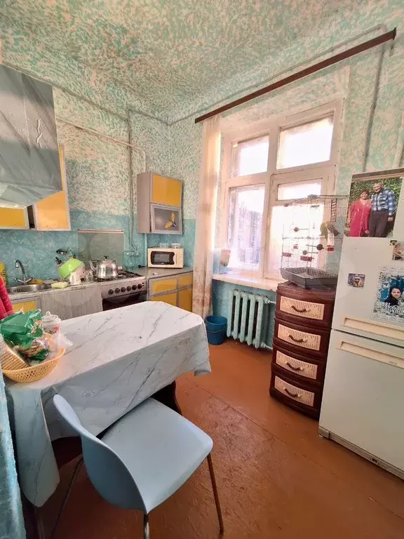 Комната 13 м в 3-к., 5/5 эт. - Фото 1