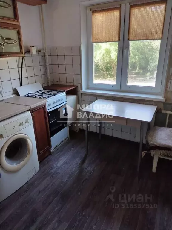 2-к кв. Омская область, Омск Донецкая ул., 1 (46.0 м) - Фото 1