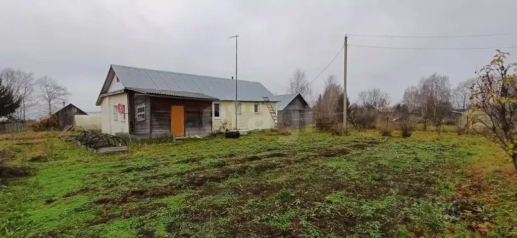 Дом в Вологодская область, Шекснинский район, Чуровское с/пос, д. ... - Фото 0