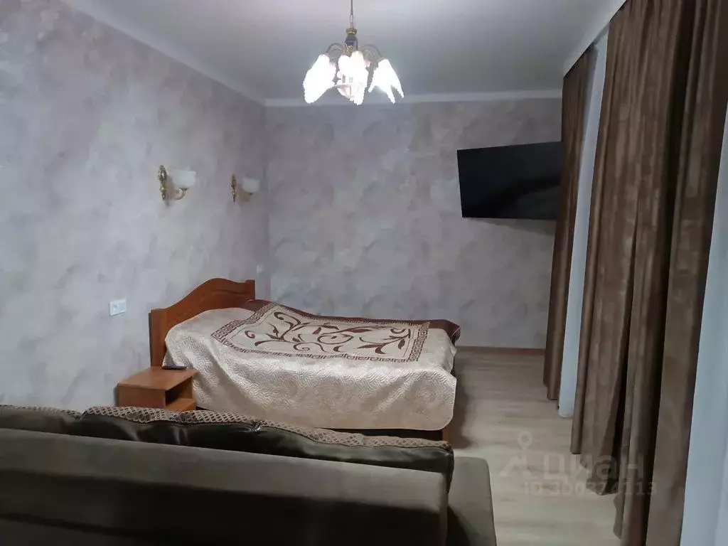 Дом в Ставропольский край, Кисловодск Школьная ул., 68А (100 м) - Фото 0