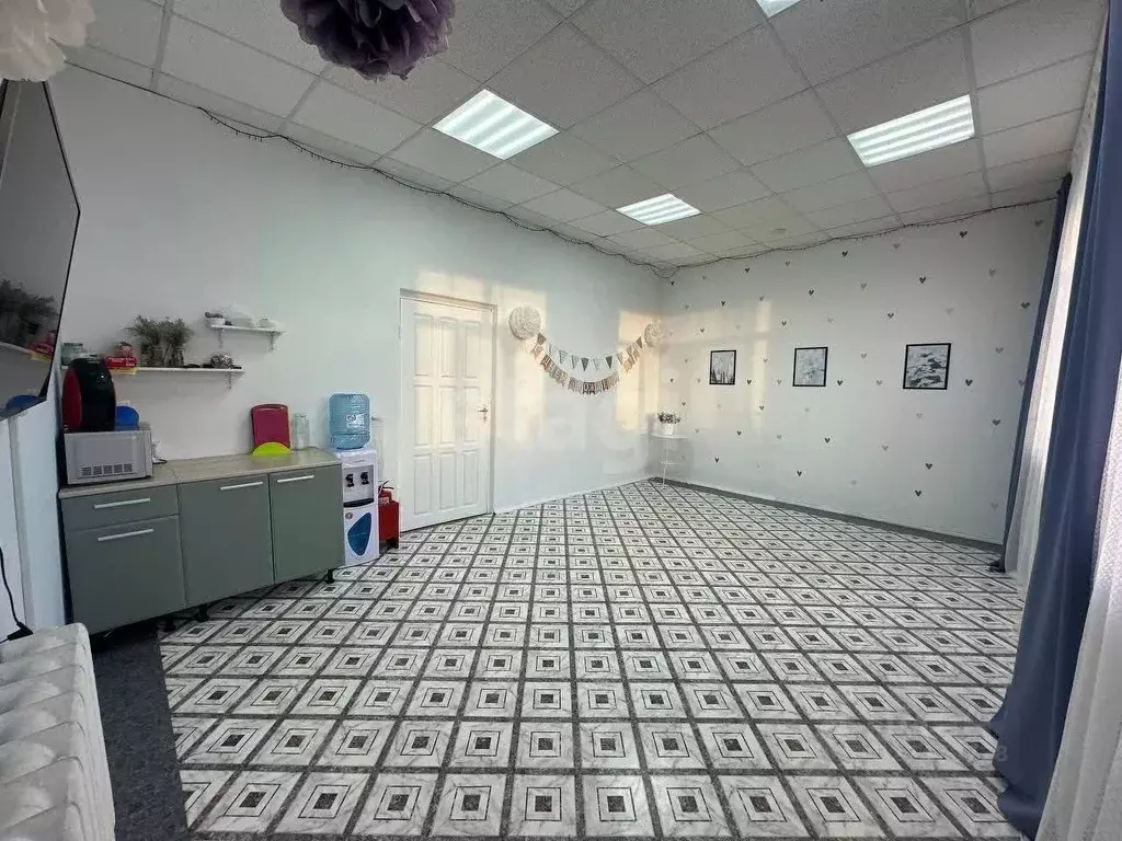 Офис в Удмуртия, Граховский район, с. Грахово ул. Колпакова, 20 (223 ... - Фото 1