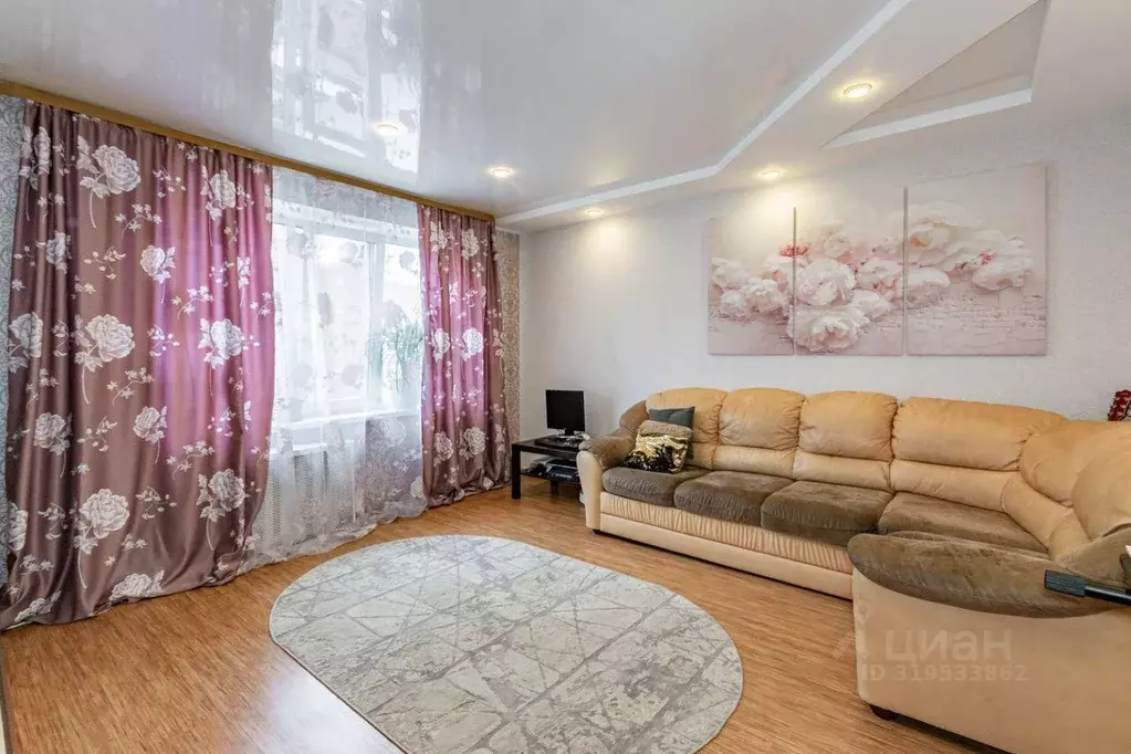 Квартира, 3 комнаты, 57 м - Фото 0