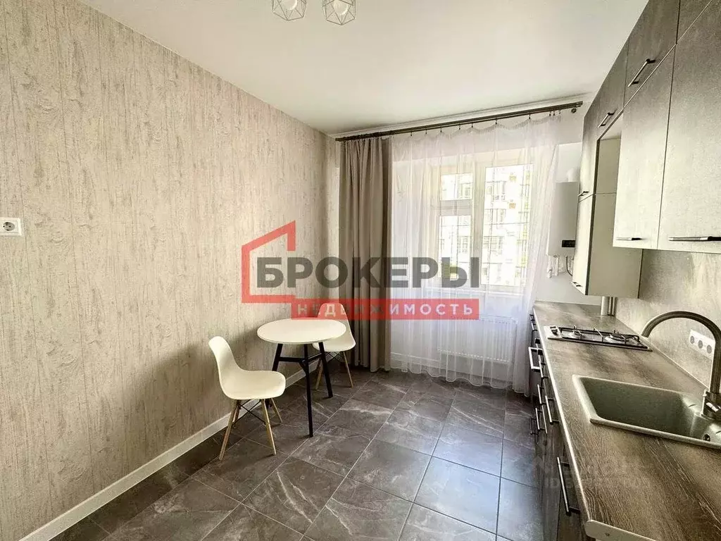 2-к кв. Севастополь ул. Павла Корчагина, 23 (62.0 м) - Фото 2