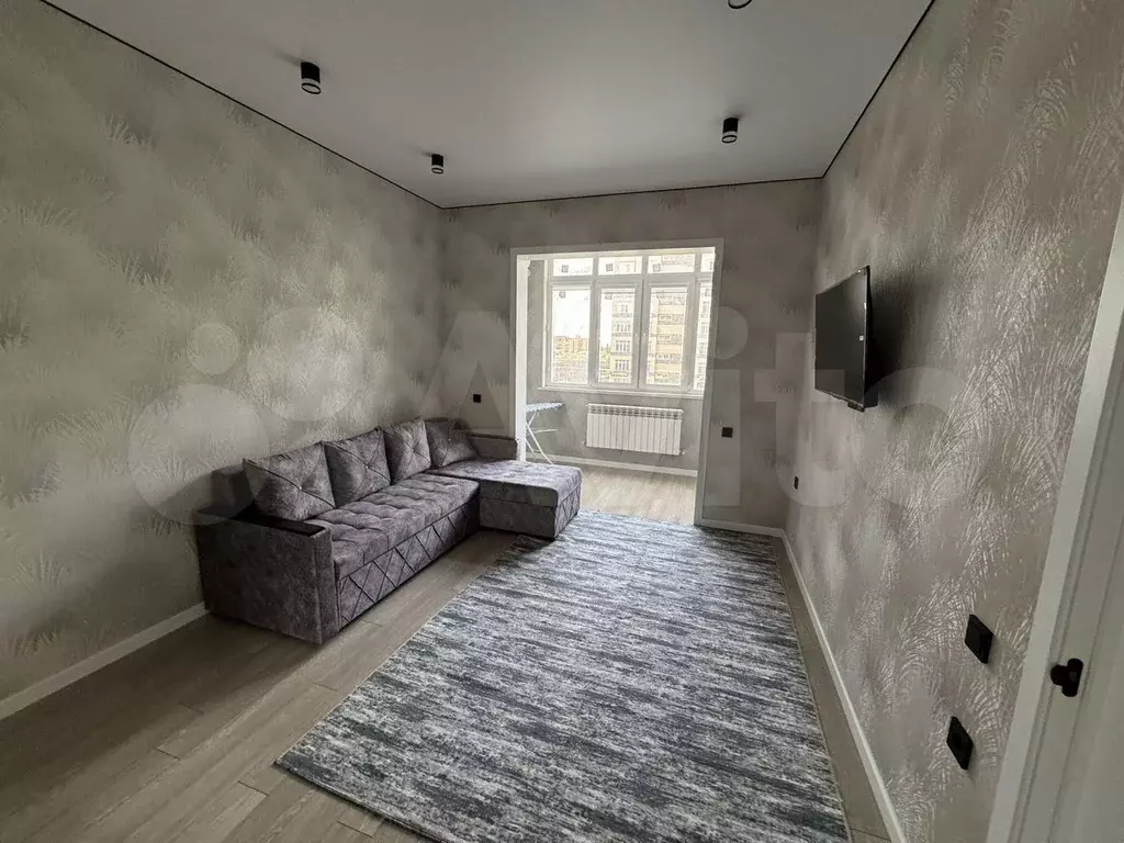 1-к. квартира, 52 м, 3/10 эт. - Фото 1