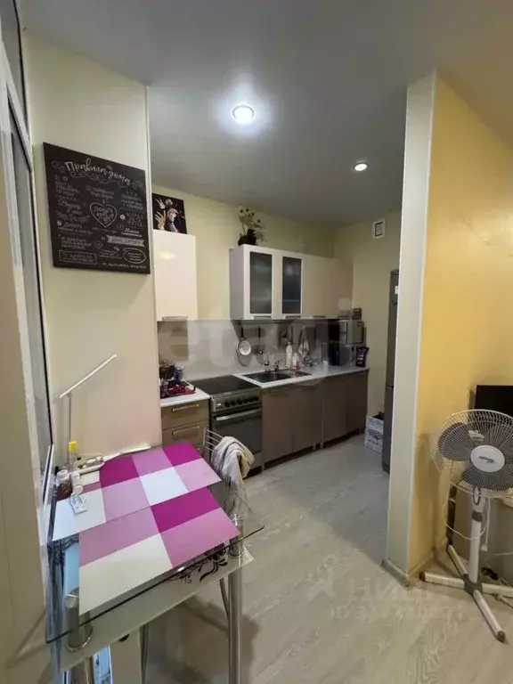 Студия Приморский край, Владивосток ул. Нейбута, 6 (28.1 м) - Фото 1