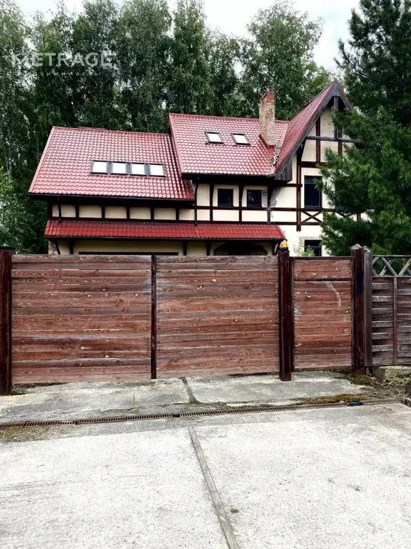 Коттедж в Новосибирская область, Бердск ул. Голубичная, 19 (450 м) - Фото 1