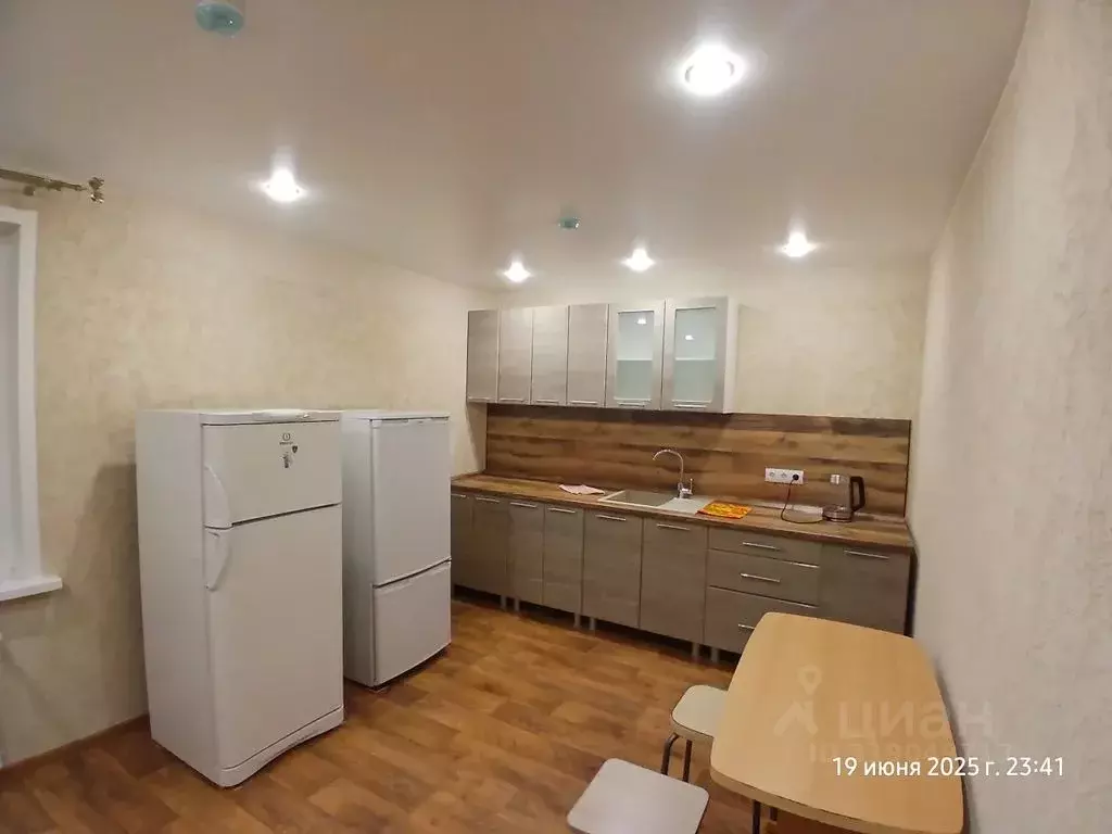 Комната Вологодская область, Грязовец Соколовская ул., 25 - Фото 1