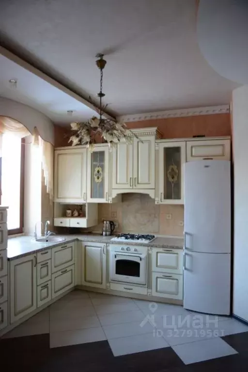 3-к кв. Тульская область, Щекино Зеленая ул., 8 (70.0 м) - Фото 2