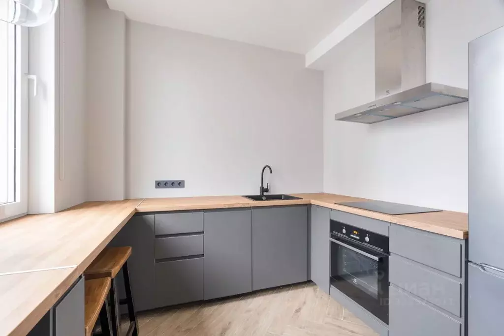 1-к кв. Москва Мосфильмовская ул., 88к2с7 (43.6 м) - Фото 2