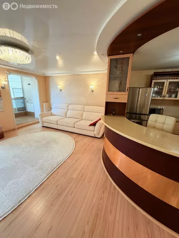 3-комнатная квартира: Курган, улица Васильева, 30 (127.8 м) - Фото 2